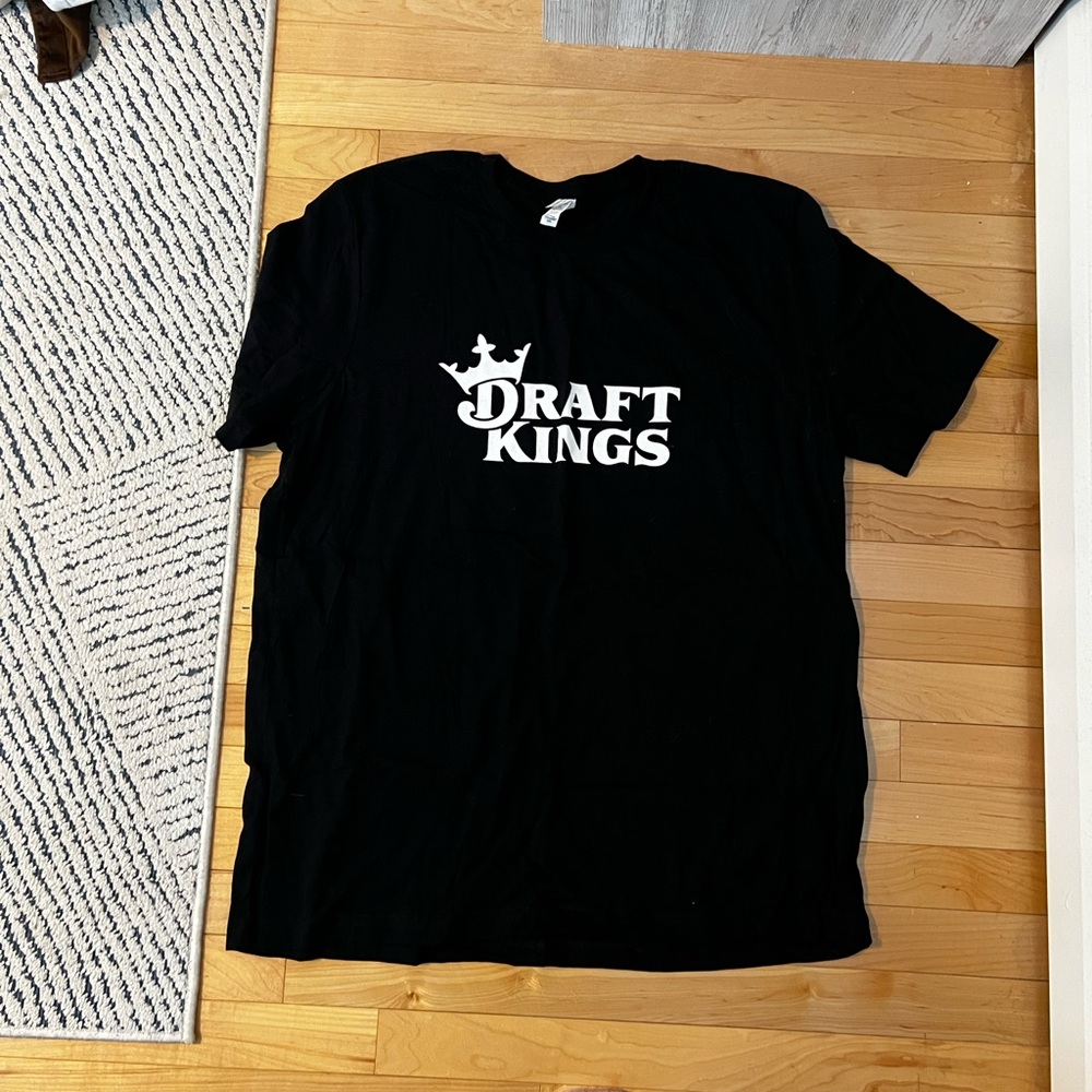 DraftKings Black T-Shirt
